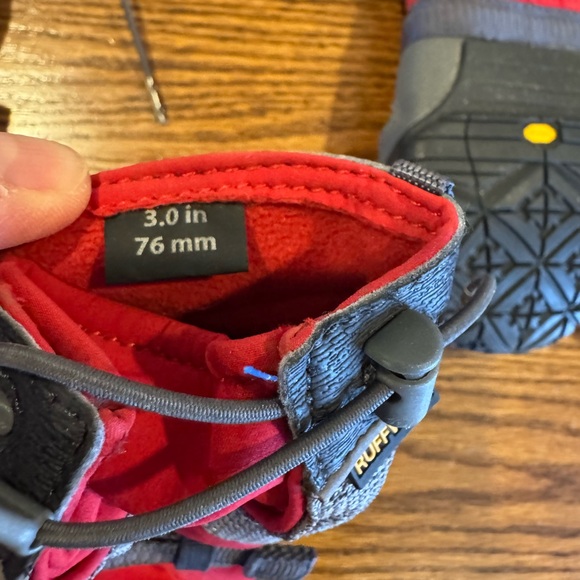 Ruff Wear Dog Booties for large dog - Picture 3 of 3